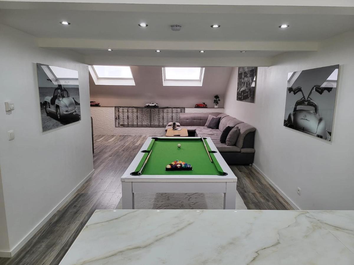 ブリュッセルDuplex Elegant Situe A 1Min De La Gare Du Nordアパートメント エクステリア 写真
